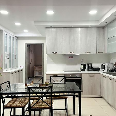 Gtrip Monastiraki Cosy Apartment - 5026 Aten Exteriör bild